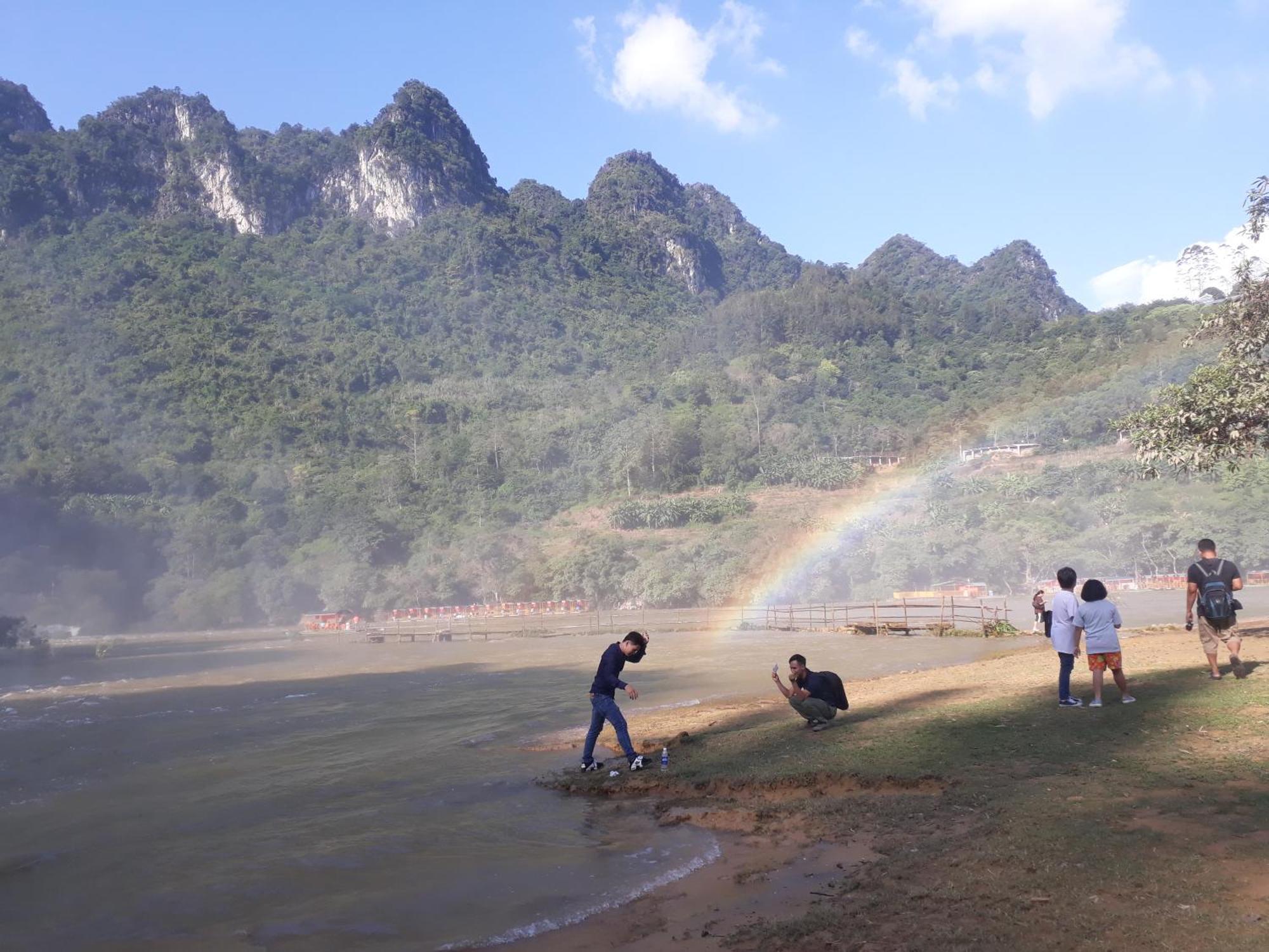 A Sy Ban Gioc Homestay - Lang Da Khuoi Ky Cao Bang Εξωτερικό φωτογραφία